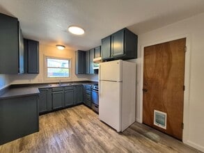 7508 Washington Ave in Sebastopol, CA - Building Photo - Building Photo