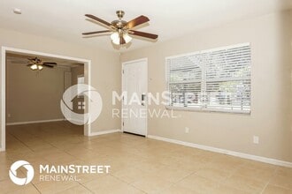 129 Nancy St in Oak Hill, FL - Building Photo - Building Photo