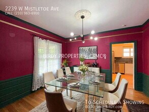 2239 W Mistletoe Ave in San Antonio, TX - Building Photo - Building Photo