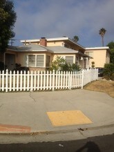 5061 Colfax Ave in North Hollywood, CA - Building Photo - Building Photo