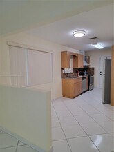 1037 W 23rd St in Hialeah, FL - Building Photo - Building Photo