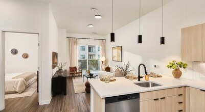 The Hunter in Colorado Springs, CO - Building Photo - Building Photo