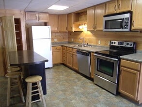 36 Stagecoach Rd, Unit 36B in Unity, ME - Building Photo - Building Photo