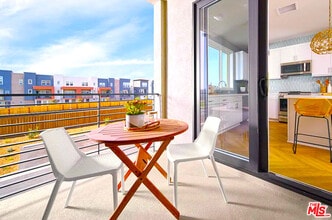 27056 Tanager Ln in Valencia, CA - Building Photo - Building Photo