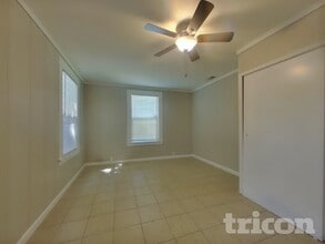 803 Chestnut St in Yuba City, CA - Building Photo - Building Photo