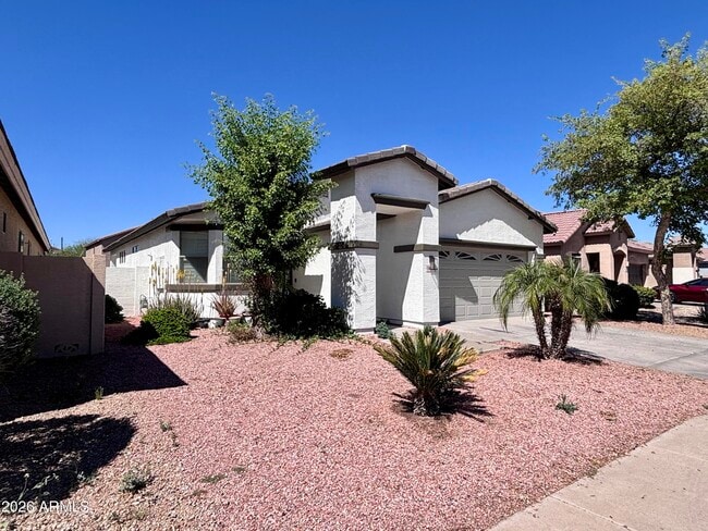 5606 W St Anne Ave in Phoenix, AZ - Building Photo - Building Photo