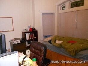 165 Hemenway St, Unit 5 in Boston, MA - Building Photo - Building Photo