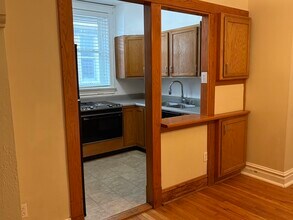 7222 Forsyth Blvd, Unit Unit 1 in St. Louis, MO - Foto de edificio - Building Photo