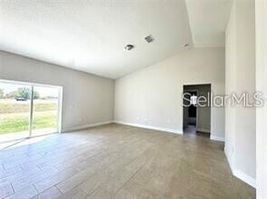 2427 Continental Blvd in Orlando, FL - Building Photo - Building Photo