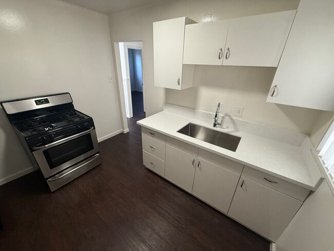 property at 71-3771 S Bentley Ave