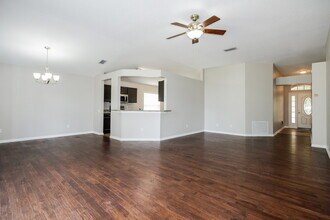 10641 Egret Haven Ln in Riverview, FL - Building Photo - Building Photo