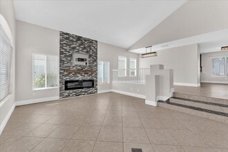 7237 Buglehorn St in Las Vegas, NV - Building Photo - Building Photo
