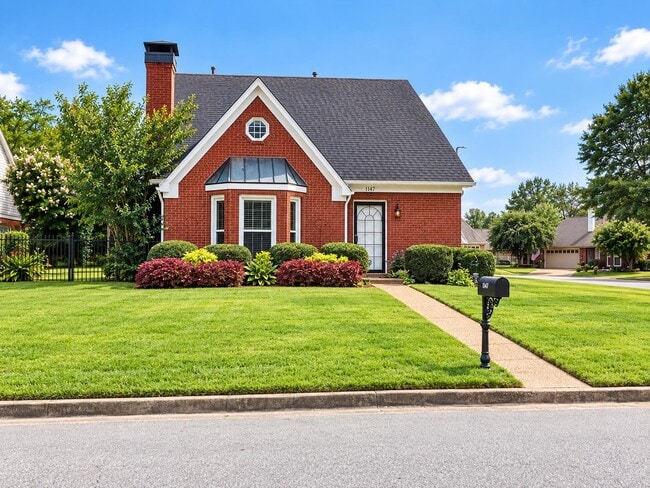 1147 Barn Swallow Ln