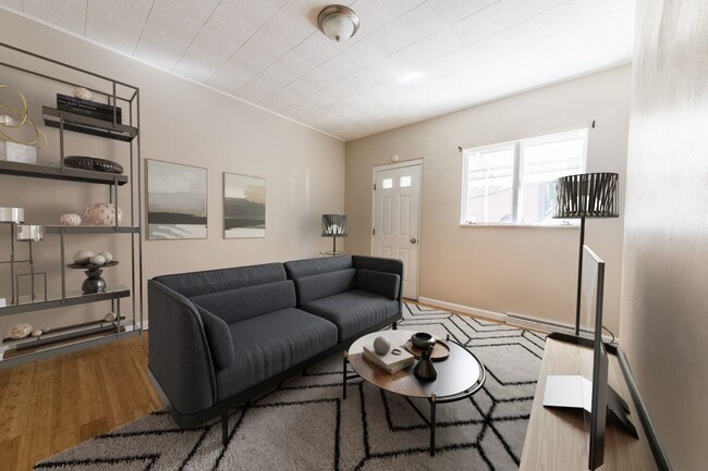 property at 10 E Sycamore St