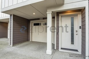 9614 19th Ave SE in Everett, WA - Building Photo