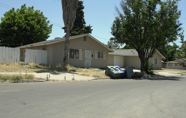 3505 E Grant Ave in Fresno, CA - Building Photo - Building Photo