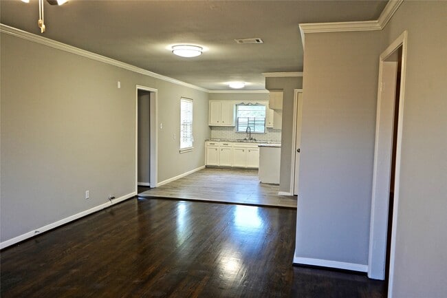 2822 Almeda Plaza Dr in Houston, TX - Building Photo - Building Photo