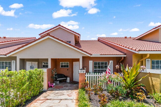 318 SE 23rd Ave in Boynton Beach, FL - Building Photo - Building Photo