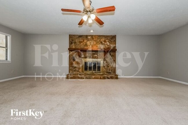 120 Windsong Ct in Stockbridge, GA - Foto de edificio - Building Photo