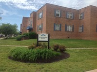 Victoria Crossing Apartments in Langley Park, MD - Foto de edificio - Building Photo