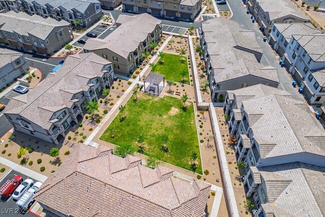 property at 611 Sedum Ave.