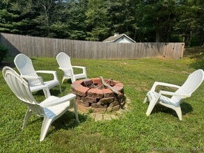 441 Toby Hill Rd in Westbrook, CT - Building Photo - Building Photo