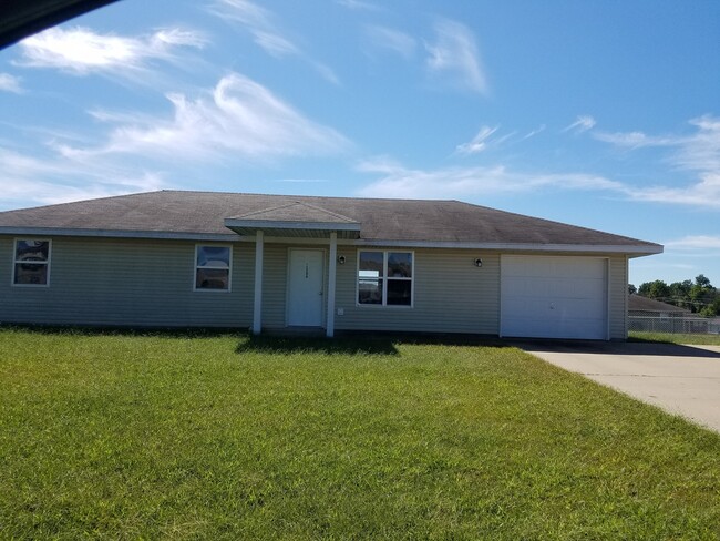 property at 1200 Glenridge St