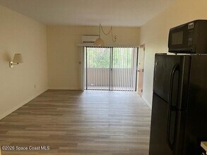 2180 Country Club Dr in Titusville, FL - Building Photo - Building Photo