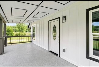 4878 Youngs Mill Rd in Hogansville, GA - Foto de edificio - Building Photo