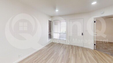 426 W Pontiac Dr in Phoenix, AZ - Building Photo - Building Photo