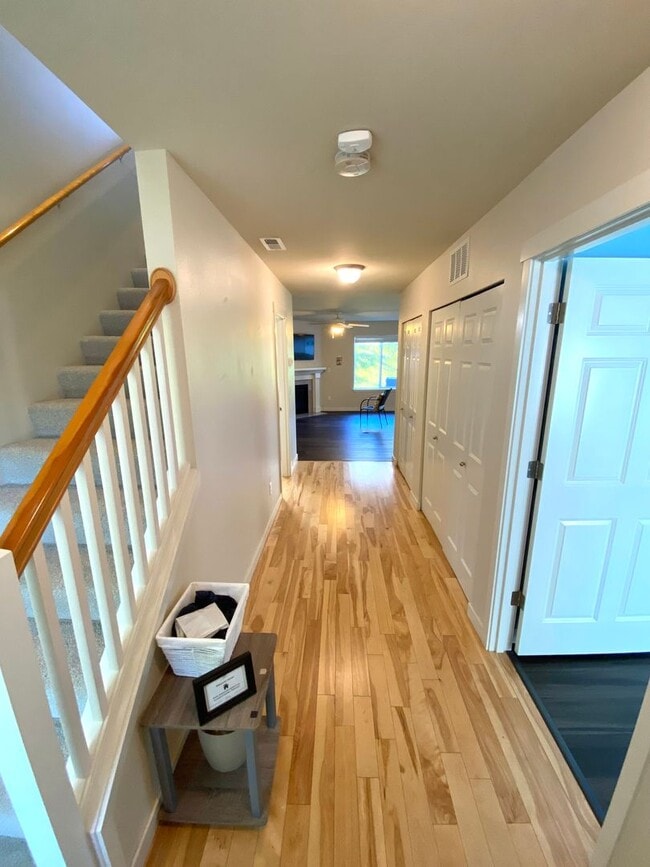 24120 NE 112th Ln in Redmond, WA - Building Photo - Building Photo