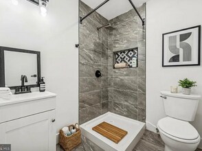 3312 W Cumberland St in Philadelphia, PA - Foto de edificio - Building Photo