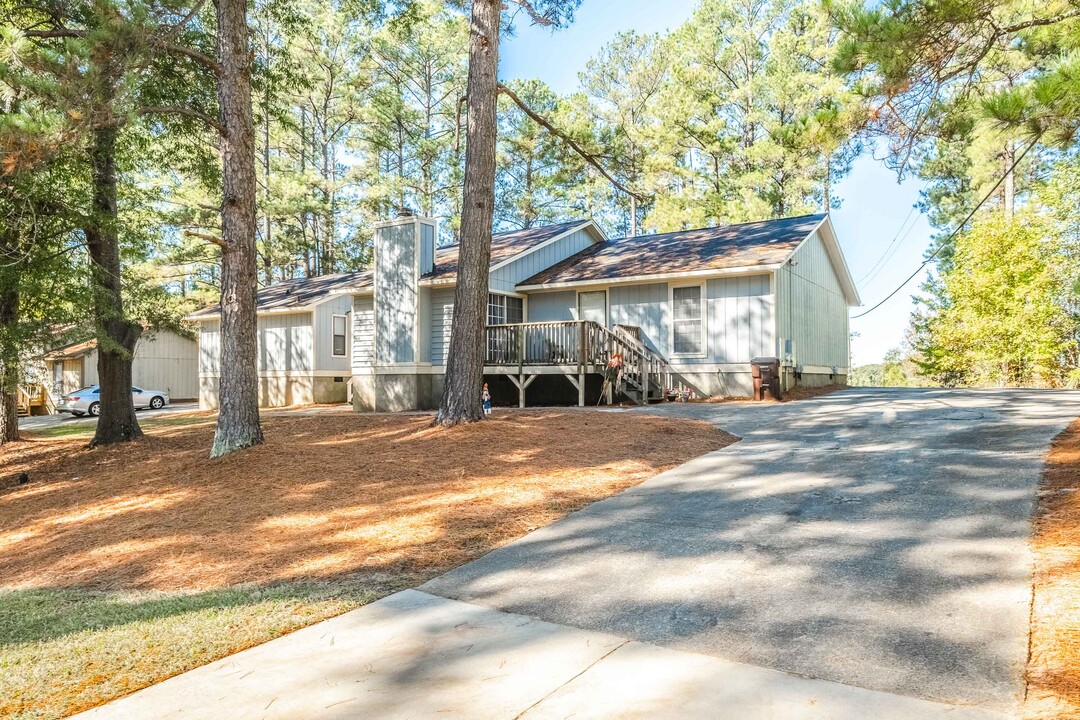 Hearthstone Apartments in Sanford, NC - Building Photo