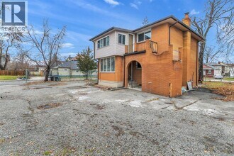 509 Aylmer Ave in Windsor, ON - Foto de edificio - Building Photo