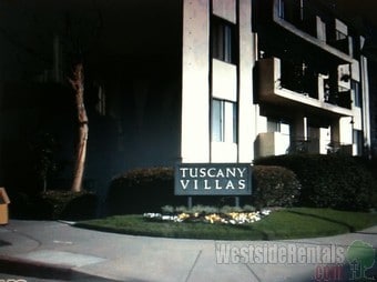 8163 Redlands St, Unit 36 in Playa Del Rey, CA - Foto de edificio - Building Photo