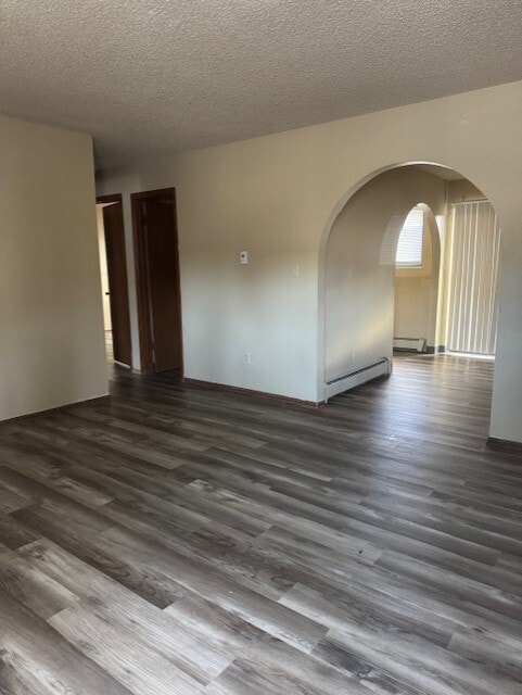 2103 N Queens Ave, Unit B in Pueblo, CO - Building Photo - Building Photo