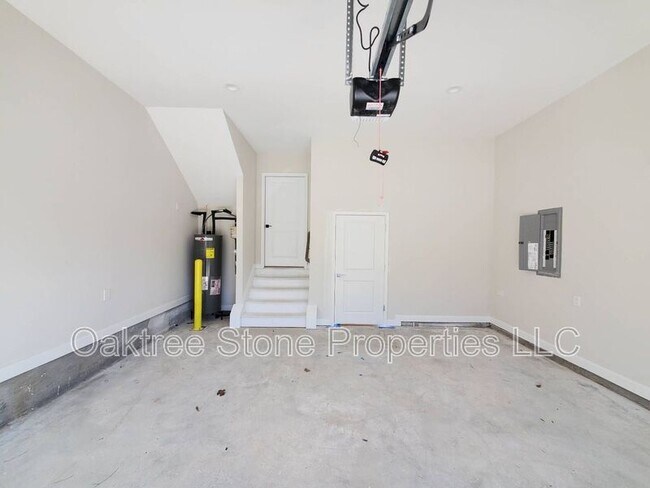 2589 Ocean Walk Dr in Atlanta, GA - Building Photo - Building Photo