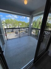 11229 W Atlantic Blvd, Unit 305 in Coral Springs, FL - Building Photo - Building Photo