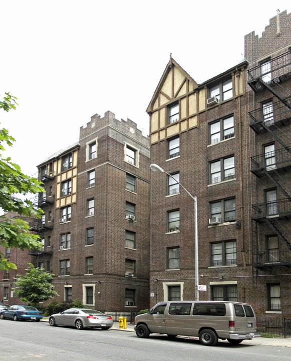 525 E 21st St in Brooklyn, NY - Building Photo