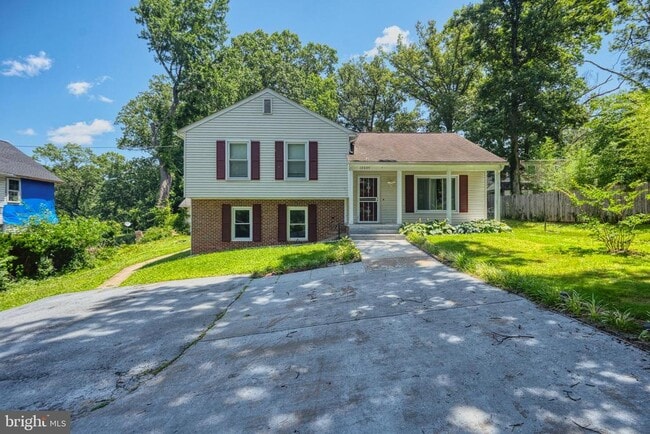property at 12805 Poplar St
