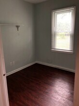 328 Falcon Rd in Jackson, MI - Building Photo - Building Photo