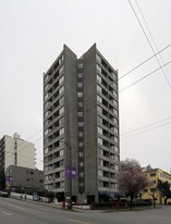 Nicola Place in Vancouver, BC - Building Photo