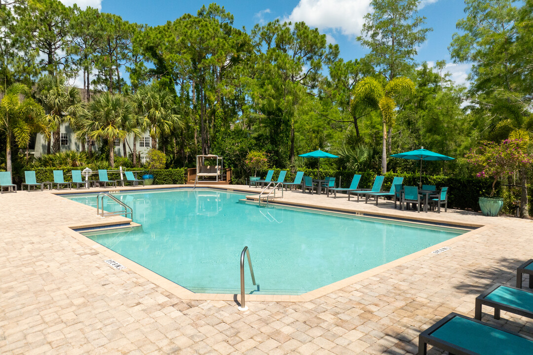 Meadow Brook Preserve in Naples, FL - Building Photo