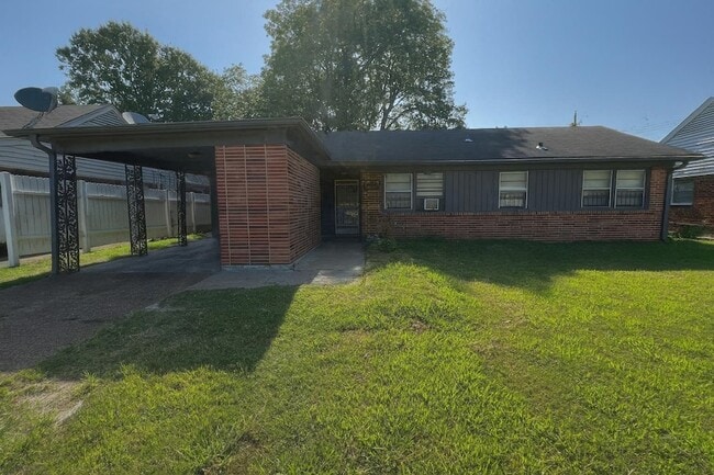 property at 978 Gary St