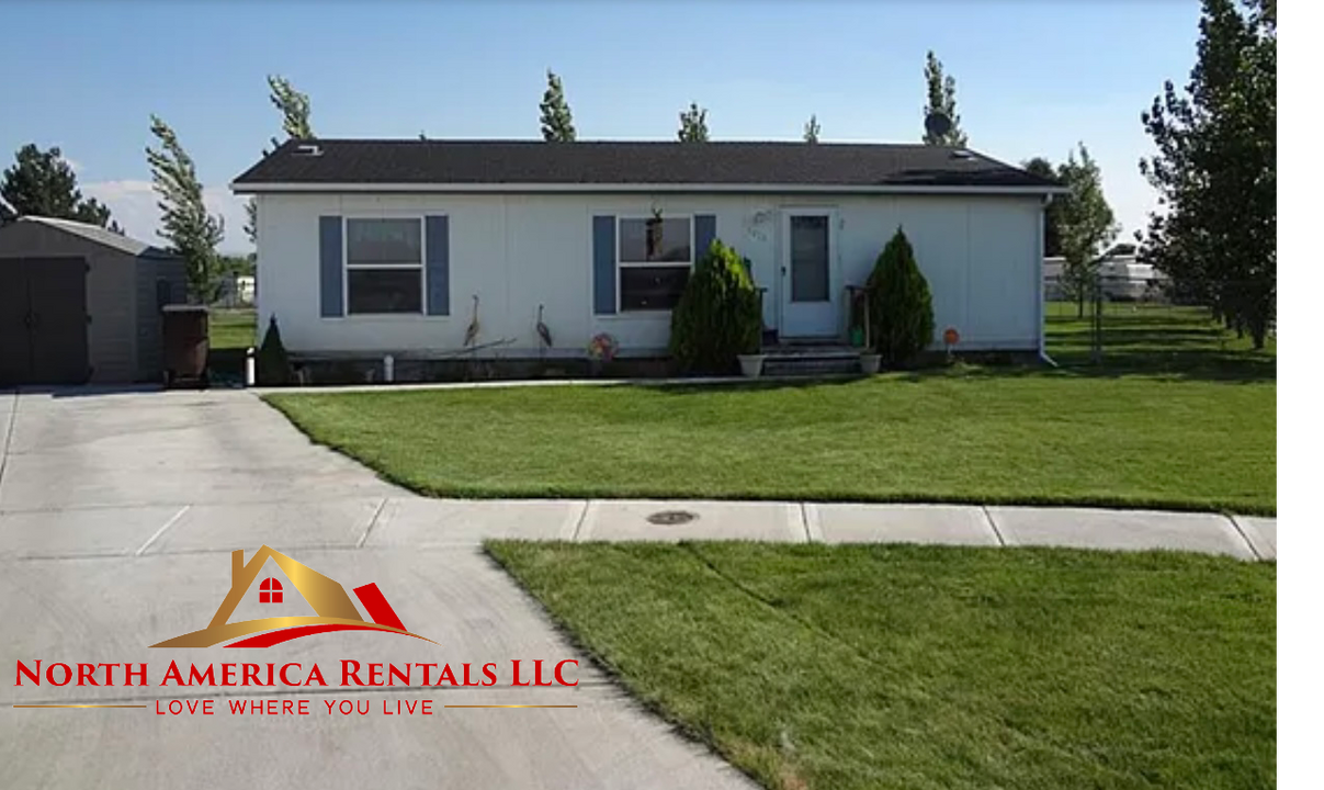 3816 Greenwillow Ln in Idaho Falls, ID - Building Photo