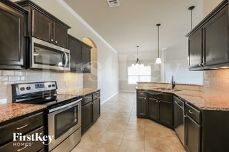 4225 NW 155th St in Edmond, OK - Foto de edificio - Building Photo