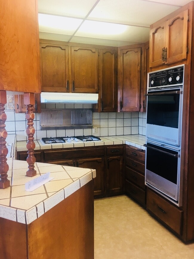 38797 Rd 68 in Dinuba, CA - Building Photo - Building Photo