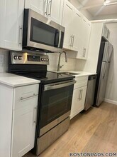 19 Peterborough St, Unit B in Boston, MA - Building Photo - Building Photo