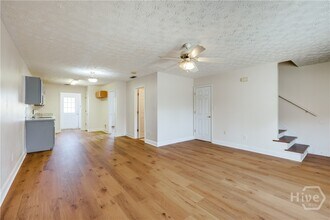 275 Westchester Cir in Athens, GA - Building Photo - Building Photo