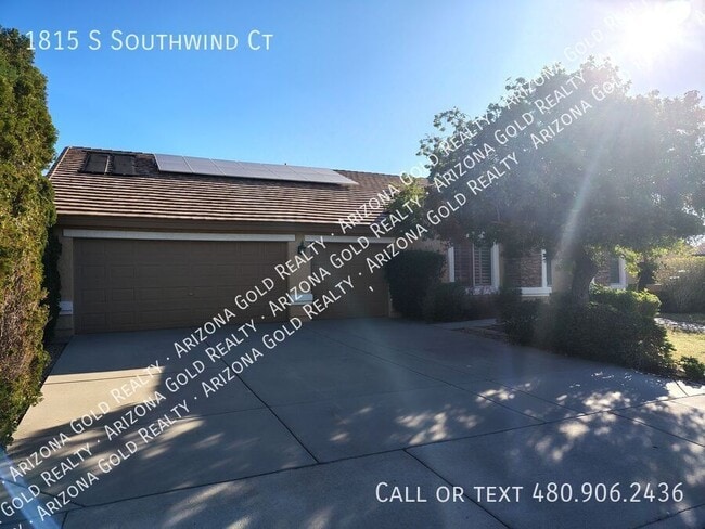1815 S Southwind Ct in Gilbert, AZ - Building Photo - Building Photo